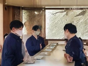 小嘴无力合拢红肿外翻的原因与应对方法探讨