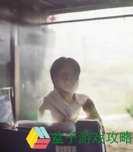八重神子为旅行者奉上乳液的奇妙旅程与心灵交流