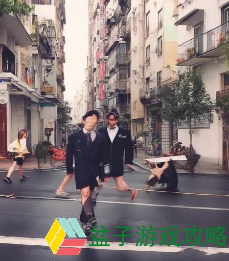 撒尿起泡泡是什么问题,撒尿起泡泡的原因解析及健康提示探讨