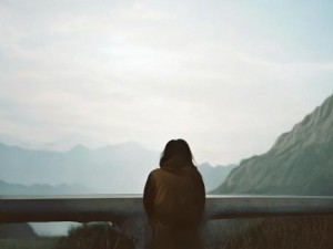 宝贝腿疼的原因解析及应对措施全面指南