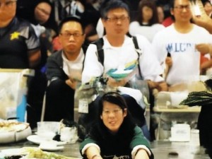 考的好妈妈随你上陈歌多少字;考得好妈妈陪你成长陈歌的心路历程与教育启示