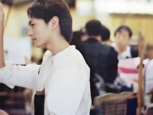八重神子流口水的可爱瞬间令人心动不已，甜美诱惑尽显魅力